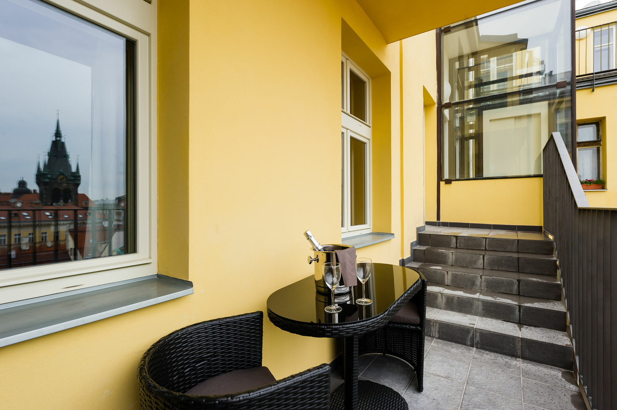 Jindrisska Apartments Praha Bagian luar foto